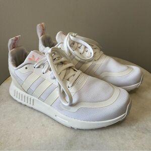 adidas Originals Women's Multix Smooth Runner Sneaker FZ3454 Triple White Size 8